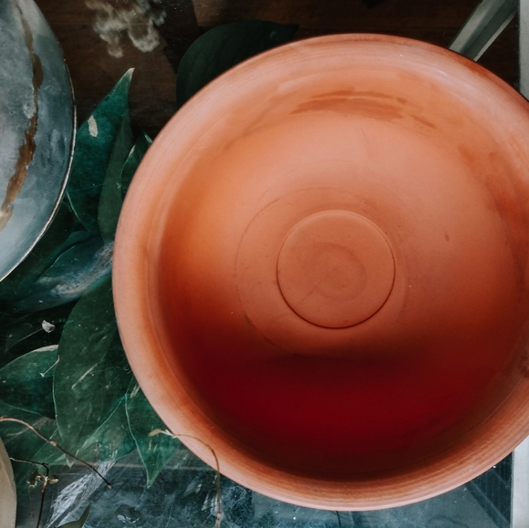 •SOLD• ⊙ clay bowl - Picture 2 of 2